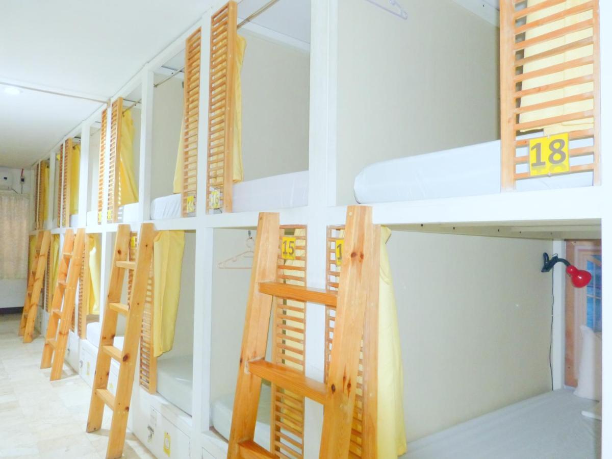 His Capsule Hostel Tacloban Exterior photo